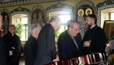 Католические епископы из Италии поклонились святыням Киевской Лавры