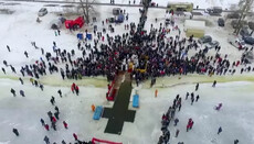 В праздник Крещения Господня Предстоятель УПЦ освятил воды Днепра (ВИДЕО, ФОТО)