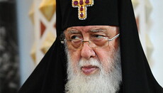 Патриарх Грузии пообещал разобраться с задержанием священника, обвиняемого в покушении