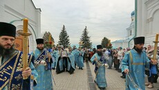 В Святогорской Лавре теперь есть частица влас Пресвятой Богородицы