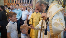 Предстоятель УПЦ встретил чудотворную Десятинную икону Божией Матери в Черновцах (ФОТО)