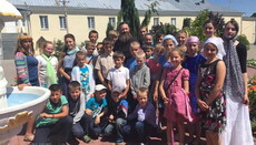 Рідними святинями: діти Рівненщини познайомилися з монастирським життям