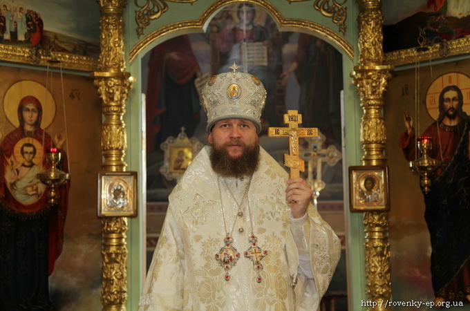 УПЦ: В браке счастливы те, кто преодолевает эгоизм и жертвует собой ради другого
