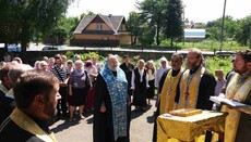 Єпископ Тихон молитовно підтримав парафіян Благовіщенського храму в Коломиї