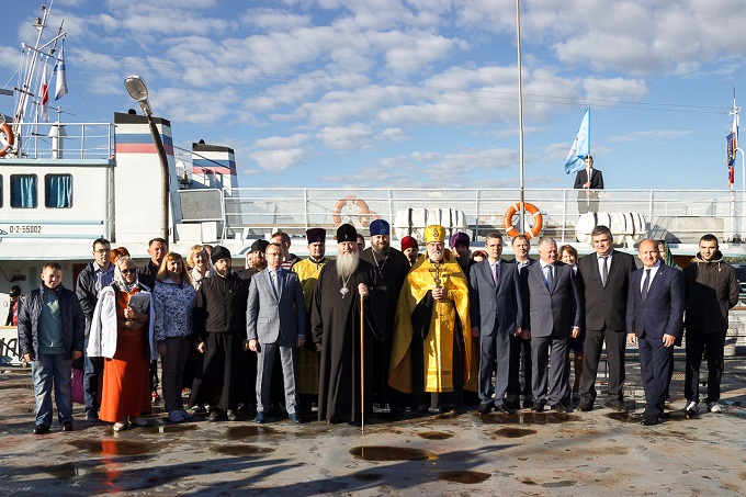 Корабль-церковь 16 дней будет плавать по Новосибирской области