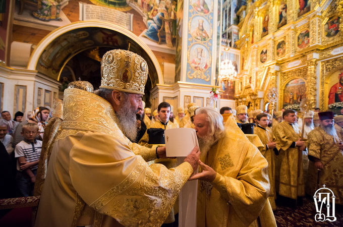 В УПЦ один архієрей удостоєний сану митрополита, три ієрарха – архієпископа