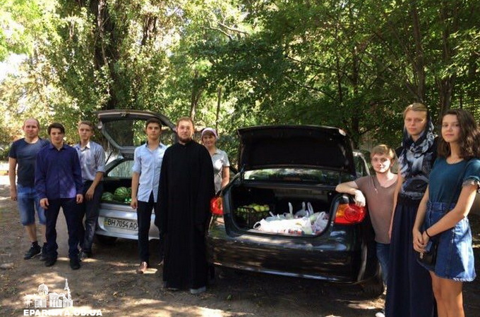 Молодь Одеської єпархії привітала хворих на СНІД зі святом Преображення