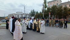 В УПЦ піднесли молитви за упокій жертв Іловайської трагедії