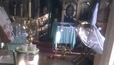 Вандалы разбили и обокрали иконы в киевском храме УПЦ