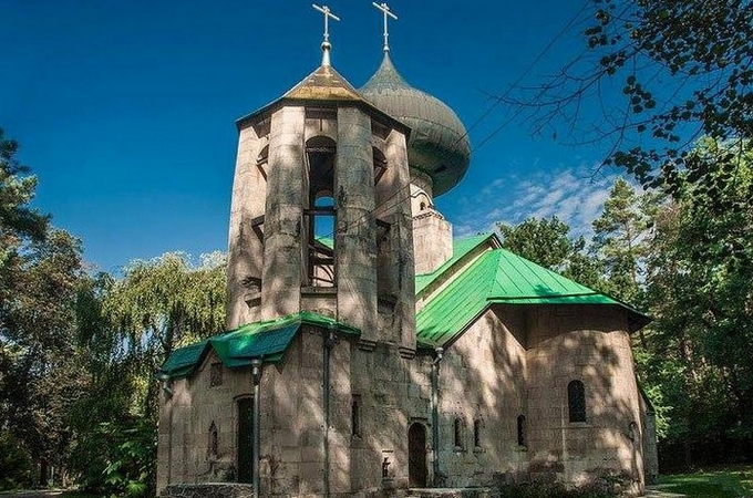 У Мережі опублікували світлини найнезвичайніших церков та соборів