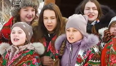 На Софийской площади исполнили «большую коляду» (ВИДЕО)