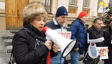 Под стенами Минкульта требовали снести «фейковый» Десятинный монастырь