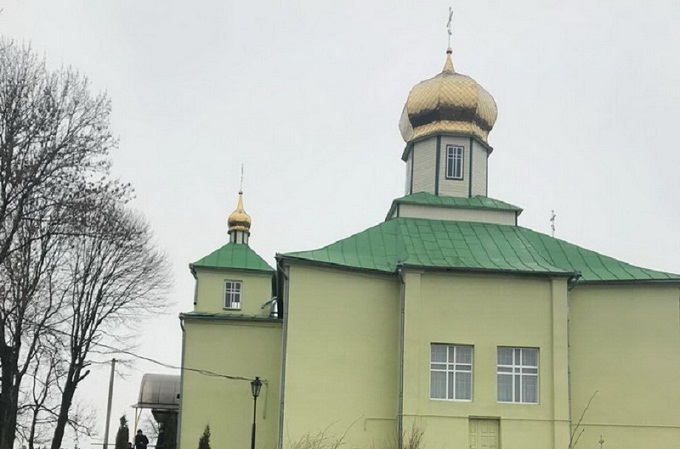 Провокации УПЦ КП провалились в селе Деревянное Ровенской области