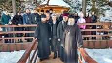 В Ждениево УПЦ отслужила молебен над целебным источником