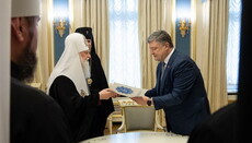 Филарет поблагодарил Порошенко за усилия по созданию ЕПЦ