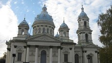 Тисячі сумчан просять владу не "повертати» Троїцький собор розкольникам