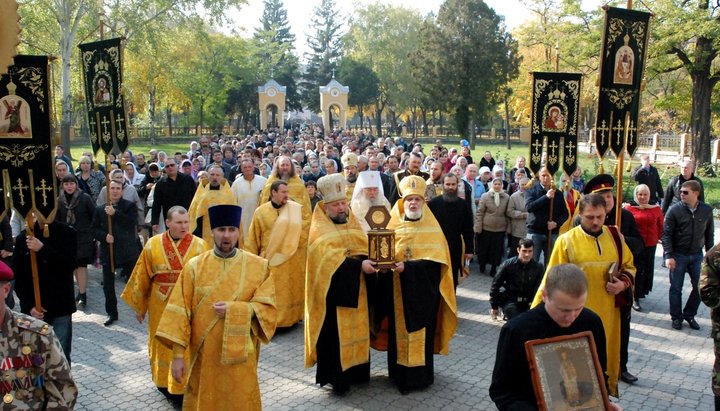 По Днепропетровской епархии пройдет крестный ход с чудотворной иконой