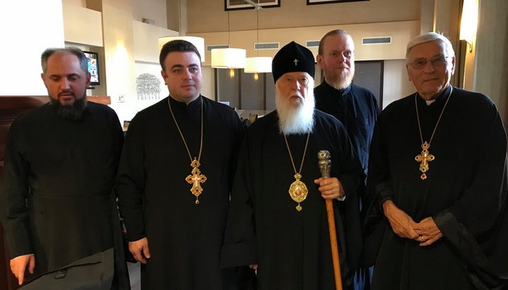 Делегация Киевского патриархата во главе с Филаретом прилетела в США