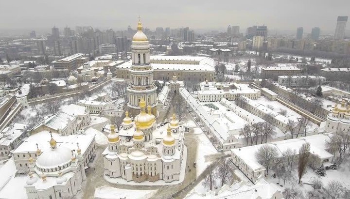 Разом нас багато, нас не подолати!