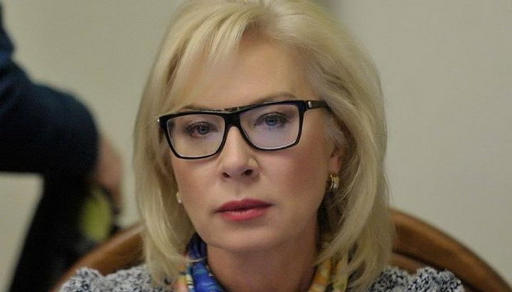 Ombudsman to enquire why AP hides Poroshenko-Phanar agreement