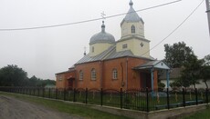 UOC community in Nichohivka continues to exist despite church seizure