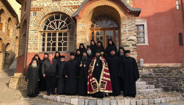 OCU "bishop" leads the liturgy in the Athos Monastery