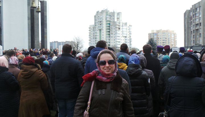 Эксперт о молитвенном стоянии в Луцке: Люди собрались защитить свои права