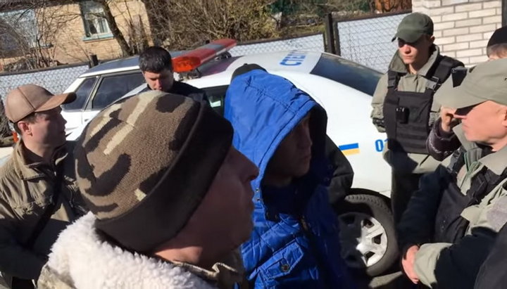 Суд обязал полицию расследовать дискриминацию прав верующих в Иванкове