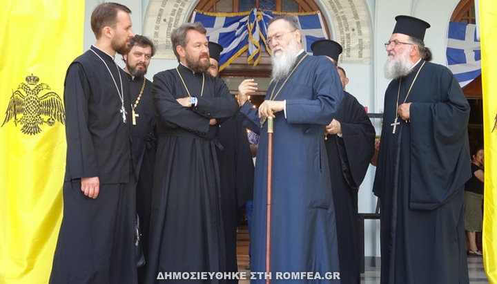 Metropolitan Hilarion of Volokolamsk and Metropolitan Dionysios of Corinth. Photo: "Romfea"