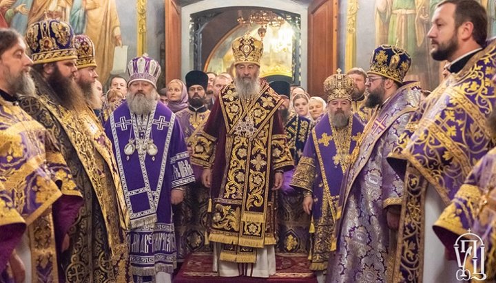 Престольный праздник в Крестовоздвиженском храме Киево-Печерской лавры. Фото: УПЦ