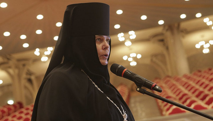 Игуменья Серафима: В храмах с полной ответственностью подошли к карантину