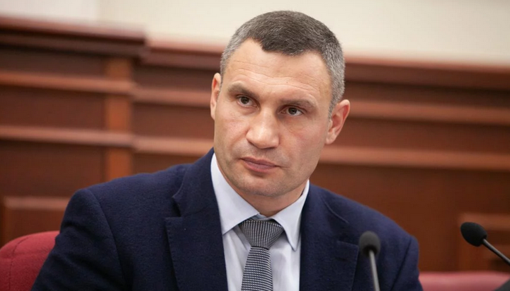 Кличко: Влада не може заборонити киянам піти до церкви на Пасху