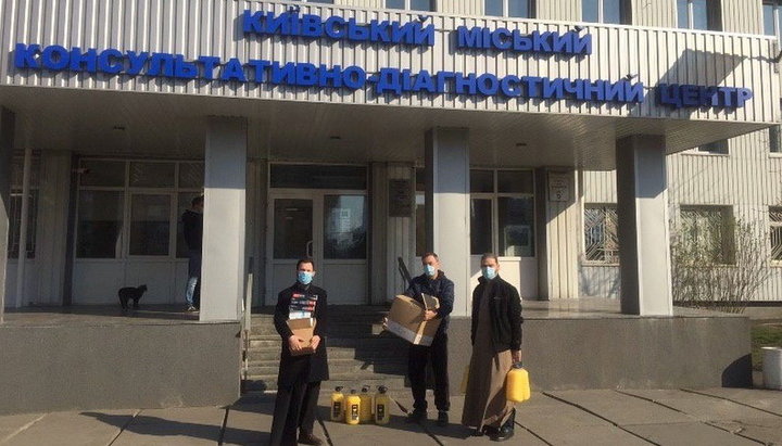 УПЦ надає допомогу нужденним киянам в період карантину