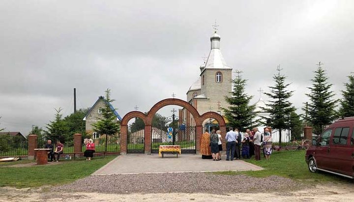 У Будятичах активіст ПЦУ напав на священика УПЦ