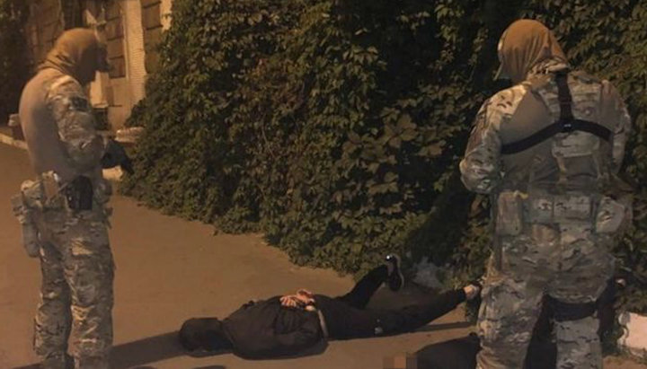 СБУ затримала двох неонацистів за спробу підпалу мечеті в Одесі