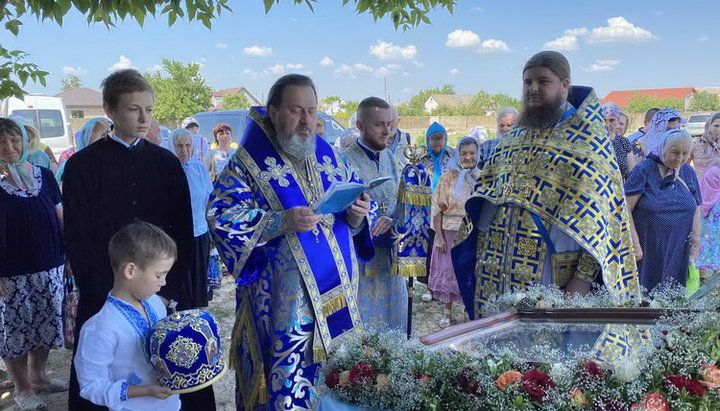 Віруючі Херсонської єпархії вшанували Олешківську ікону  Богородиці