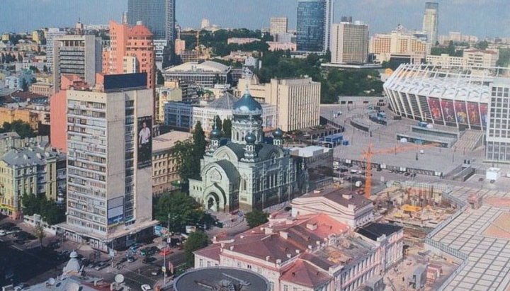 “No place in the centre”: Theologian outraged by UOC temple's architecture