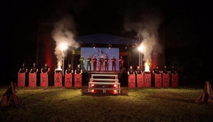 Near Kyiv, nationalists utter a "battle prayer" for success in the war