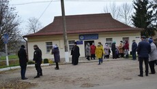 Law enforcers look into illegal "transfer" of UOC temple to OCU in Buzhanka