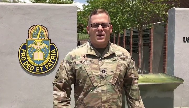 Капелан, що виступив проти трансгендерів в армії США, потрапив під слідство