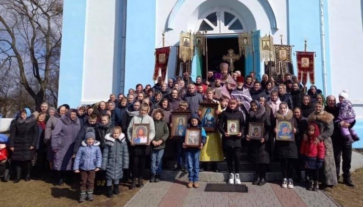 На Торжество Православия в Ровенской епархии прошли сотни крестных ходов