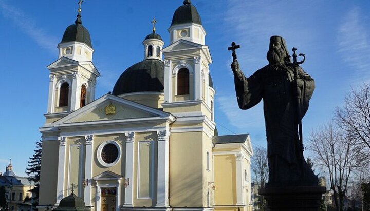 Блаженніший Митрополит Онуфрій відвідав Буковину