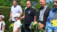 Zolochiv mayor who persecuted UOC commemorates SS "Galicia" soldiers