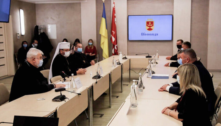 Власти Винницы хотят в честь Гузара назвать сквер