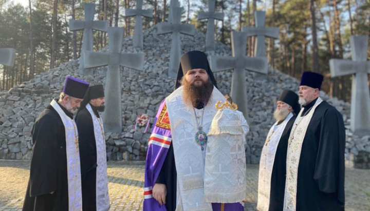 Панахида на Биківнянських могилах. Фото: Бориспільська єпархія