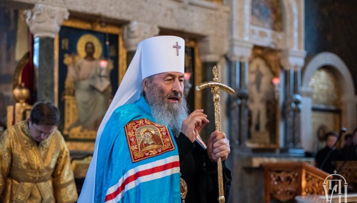His Beatitude Onuphry congratulates Patriarch Kirill on 75th anniversary