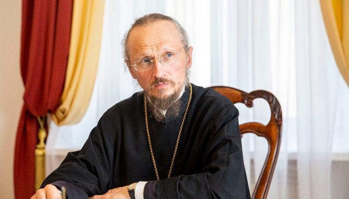 Экзарх Беларуси прокомментировал ситуацию с беженцами на границе