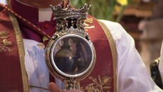 У Неаполі втретє за рік повторилося «диво святого Януарія»