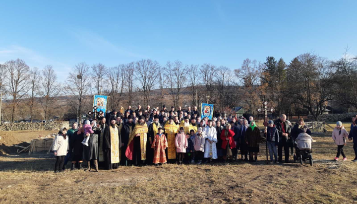 В Добрыновцах пройдет молебен на месте строительства нового храма