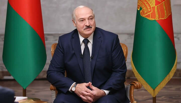 Лукашенко: Ми з РФ та Україною – брати, вихідці з однієї купелі Хрещення